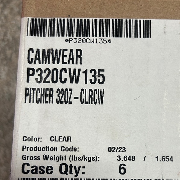 BNIB 32oz pitchers. 6 kitchen beer flights WILLING TO SEPERATE FOR CHEAPER - Picture 3 of 5